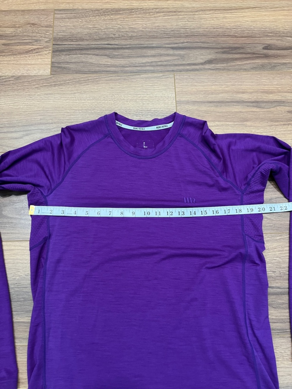 Mons Royale Merino Wool Long Sleeve in Purple Size Large - Picture 7 of 10